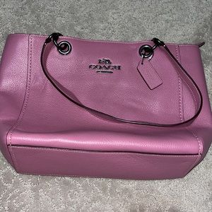 BRAND NEW Coach purse!